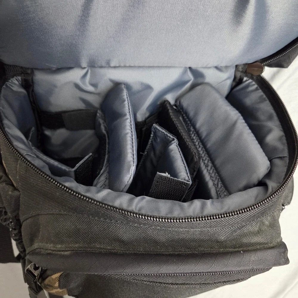 Tamrac SAS Digital Camo Camera Backpack Padded Dividers Black Brown Bag